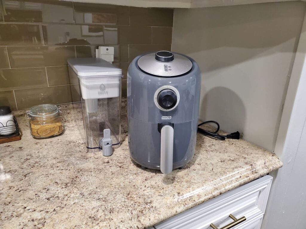 Фото 6 — Dash Compact Air Fryer: легкий и простой в использовании
